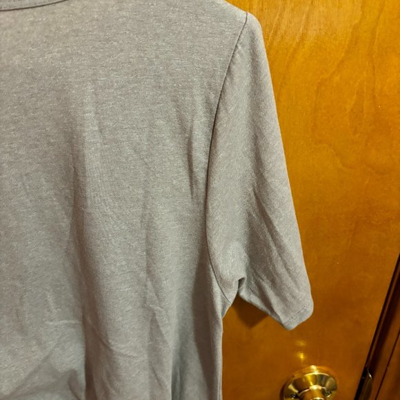 Lularoe Solid Gray Swing Perfect T Short Sleeve Top Medium - Picture 12 of 14